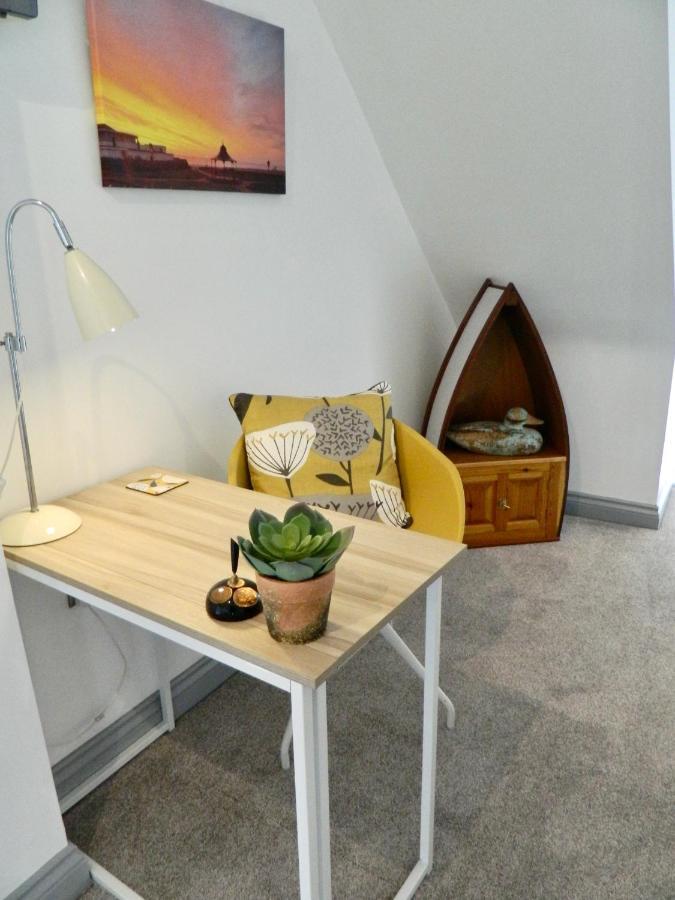 'Harbour View' On The River By Gorleston'S Award Winning Beach - Pet Free! Zewnętrze zdjęcie